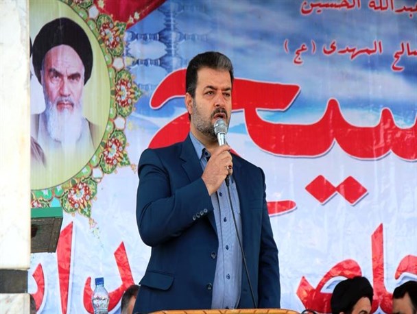 ادامه راه شهدا با تفکر بسیجی لازمه پیشرفت کشور است