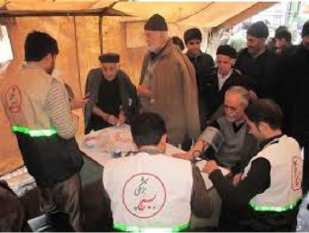 پزشکان حاضر در بیمارستان صحرایی برای رفع محرومیت، بسیج می شوند