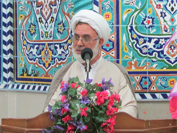 فتنه گران در میان مردم جایی ندارند/مردم کسانی را که در وادی سیاست کر و کور شده اند کنار بگذارند
