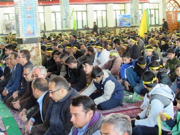 اجتماع بزرگ بسیجیان در مسجد جامع شهرستان میانه برگزار شد+تصاویر