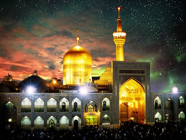 اعزام کاروان پیاده خانواده شهدا از رشتخوار به حرم رضوی