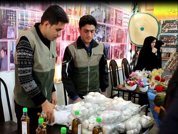 برپایی نمایشگاهی از محصولات اقتصاد مقاومتی در بیله سوار