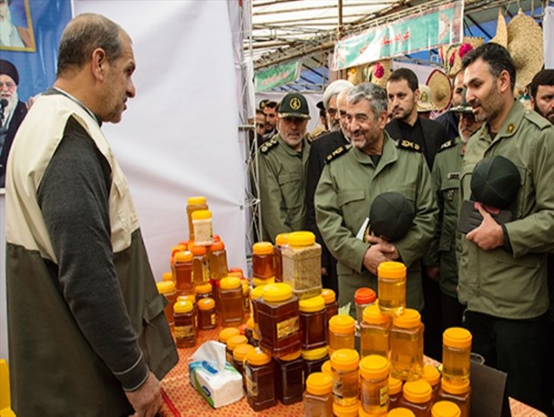 افتتاح نمایشگاه «منهای نفت» در ساری با حضور فرمانده کل سپاه