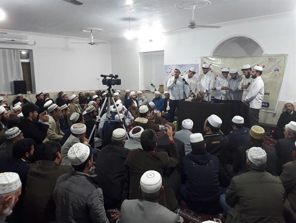 تصاویر/ برگزاری مراسم انس با قرآن کریم در آق قلا