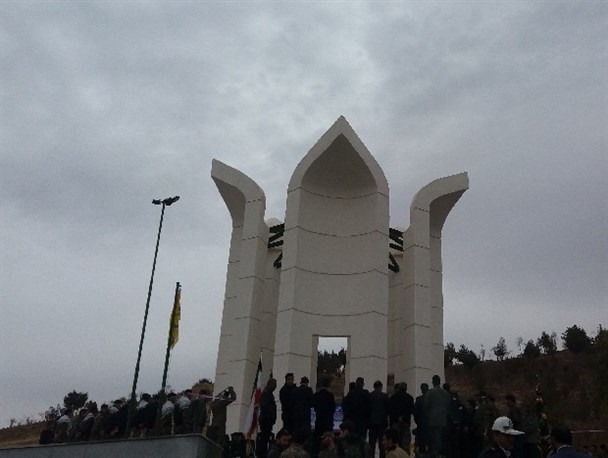 گزارش تصویری بهره‌برداری از المان شهدای گمنام نهاوند