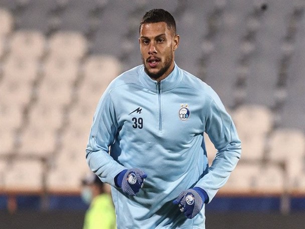 آخرین وضعیت بازیکنان خارجی‌ استقلال و پرسپولیس/ در انتظار تصمیم جدید برای سرخابی‌ها