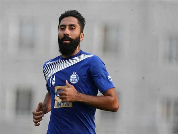 ضرر ۲ میلیارد تومانی هافبک مازاد به باشگاه استقلال/ پیوستن احمدزاده به لیست طلب‌کاران باشگاه پرسپولیس