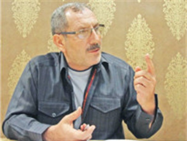 «روحانی» تحت فشار گروهی خاص است که وی را مستأجر خود می‌دانند/ فتنه همواره در راه است