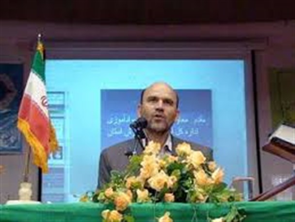 ائمه جمعه و روحانیت در با سوادی افراد جامعه می توانند نقش موثری را ایفا کنند