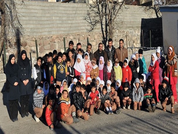 زنگ ملی ورزش در مدارس مناطق کوهستانی آمل به صدا در آمد +عکس