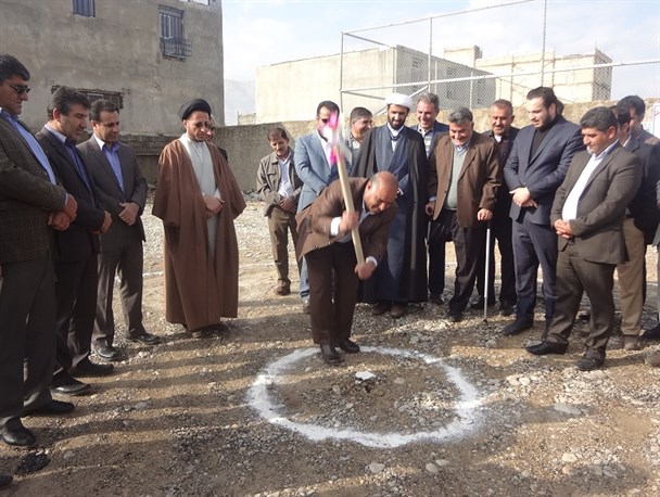 مدرسه شش کلاسه راهنمایی الزهرا (س) باشت کلنگ زنی شد+تصاویر