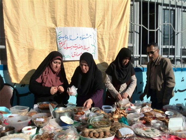 جشنواره غذای سنتی در دبستان سعادت روستای قلعه‌پایان گلوگاه برگزار شد