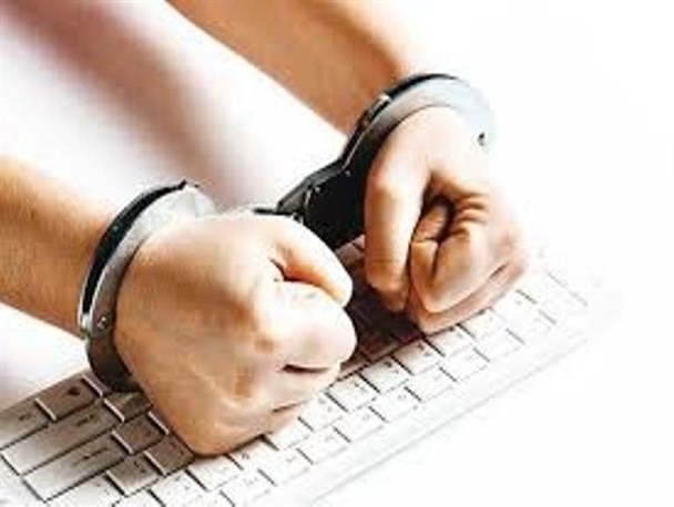 مزاحم اینترنتی در بندرعباس دستگیر شد
