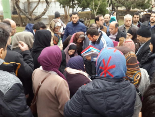 تجمعی دیگر از متقاضیان مسکن مهر آغاز شد