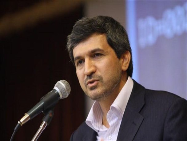 سود کلان ناشران کتاب‌های کمک آموزشی در کشور/ دانش‌آموزان نیازی به کتاب‌های کمک آموزشی ندارند