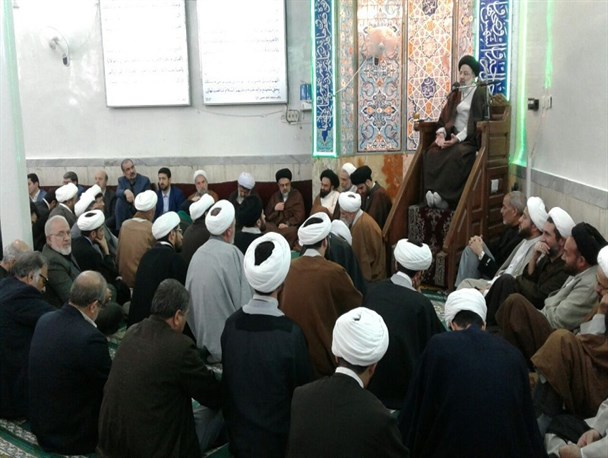 متولی حرم امام رضا (ع) با طلاب و قضات شهرری دیدار کرد+تصاویر