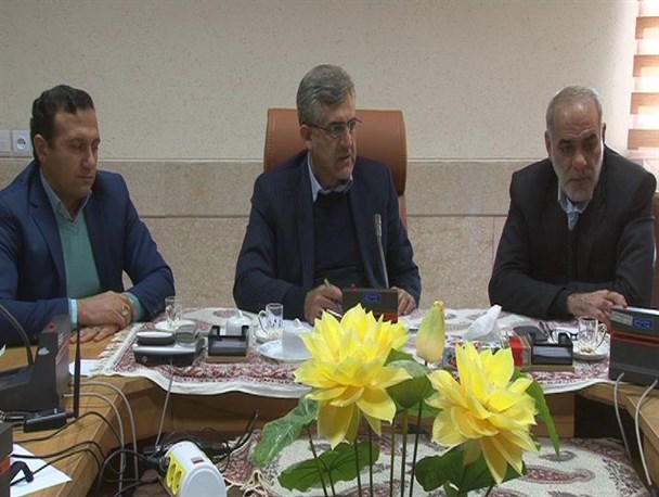 ۷۷ دهانه پل در جاده ترانزیت اردستان فاقد گاردریل است