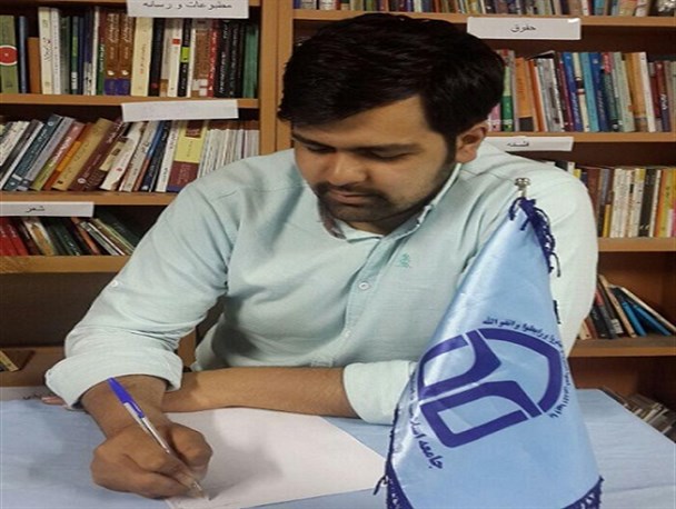 9دی آب سردی روی آتش فتنه بود/جنبش دانشجویی فلسفه وجودی این روز را تبیین کند