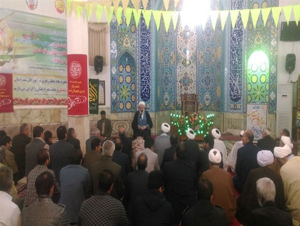 کرامت زیبایی ذاتی انسان معتقد/ولایت به عنوان تکیه گاه عالم در اوج قرار دارد