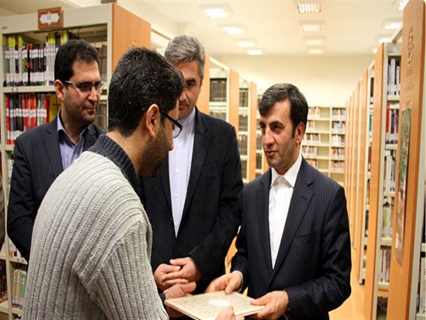 مسئولان بهارستانی از کتابداران برتر کشور تقدیر کردند+ تصاویر