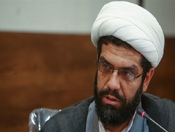 انتخاب مجلسی صالح و مقتدر راه حل عبور از وضع موجود/ مساجد، بهترین مکان ها برای انجام مطالبه های معقول