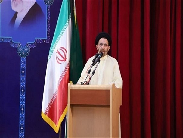 لزوم حذف شکاف‌های طبقاتی/شعارهای ابتدای انقلاب محقق شود