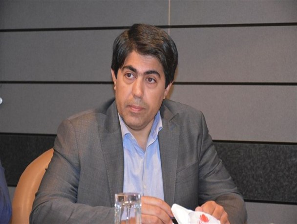 بسیج با راه‌اندازی کارخانه‌های تعطیل به صنعت فارس کمک کرد/ راه‌اندازی ۱۴ کارخانه تولید محلول ضدعفونی به همت بسیج