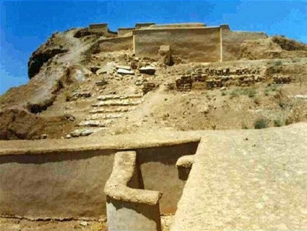 حل مشکلات قلعه زیویه سقز در دستور کار میراث فرهنگی استان قرار گرفت