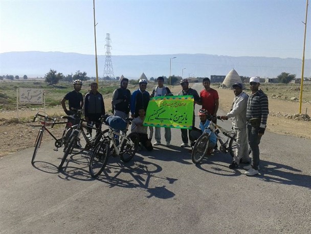 حرکت نمادین دوچرخه سواران شهرستان بستک+ تصویر