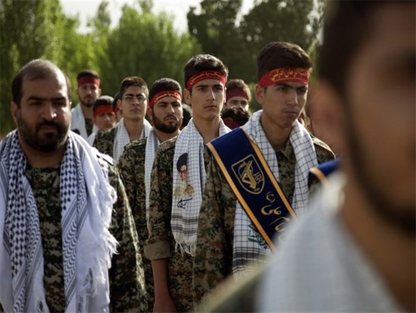 برگزاری صبحگاه مشترک بسیجیان نیمروز در رزمایش سردار شهید محمدزاده