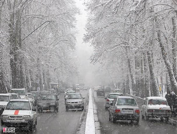 در محورهای کوهستانی گیلان فقط با زنجیر چرخ تردد کنید