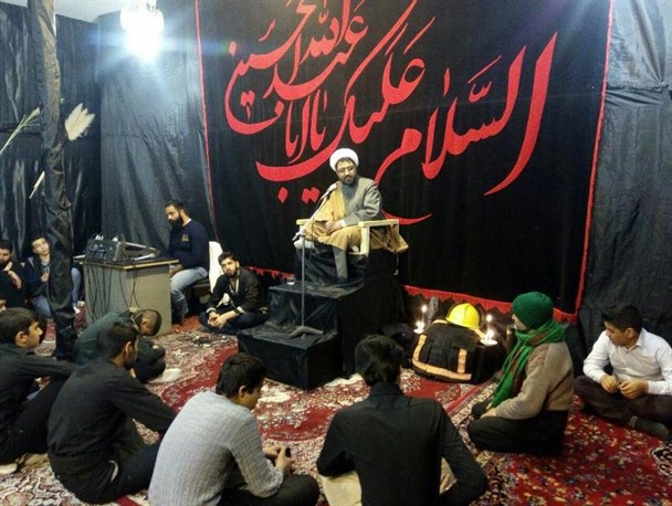 مراسم بزرگداشت شهدای مدافع حرم و آتش‌نشان در فریمان برگزارشد