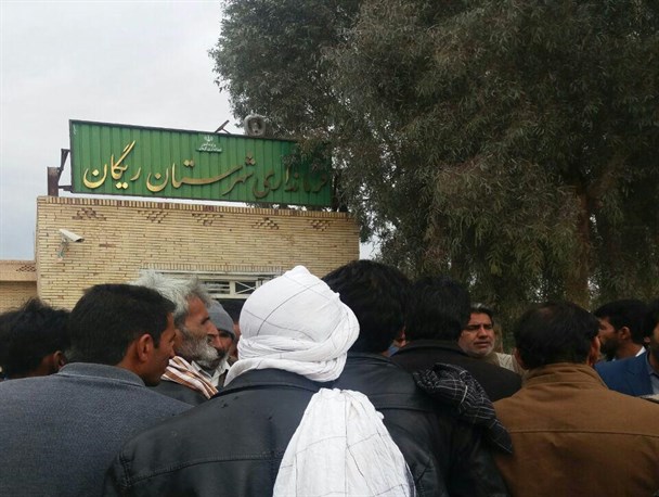 فرماندار ریگان: مشکل جایگاه سوخت گازوئیل بخش گنبکی به زودی بر طرف خواهد شد