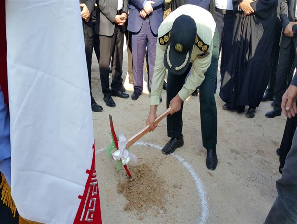 کلنگ ساختمان جدید راهنمایی و رانندگی کیش به زمین زده شد