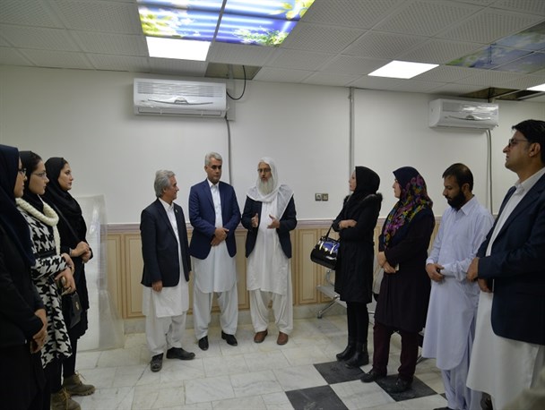 گزارش تصویری/بازدید مجمع خیرین دانشگاه ساز از درمانگاه خیریه نور سراوان
