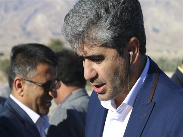خودداری استانداری فارس از ابلاغ حکم فرماندار لامرد