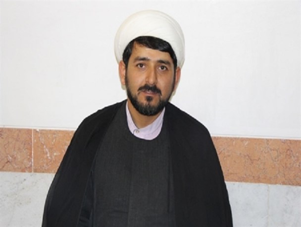 یکی از توطئه های دشمنان اسلام، القای فرهنگ غربی در جامعه و معتاد کردن جوانان است