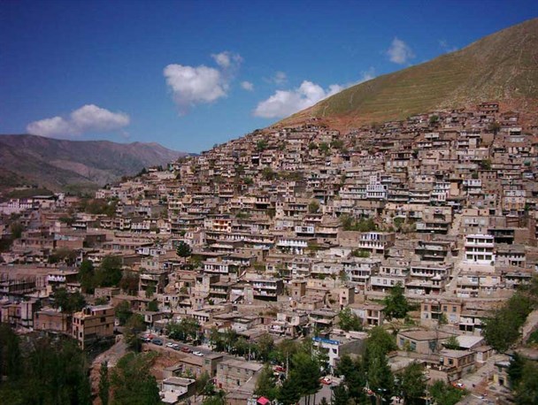 توریستی‌ترین شهر کرمانشاه، محروم از خط تلفن/ مخابرات: کابل نداریم!