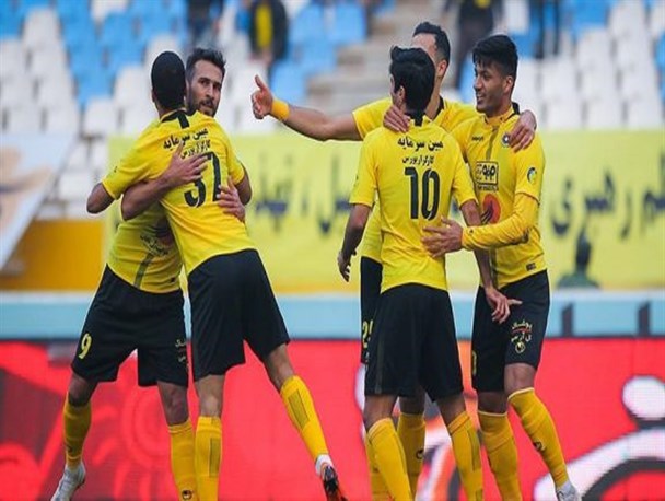 ایستگاه هفدهم: سپاهان – ماشین‌سازی