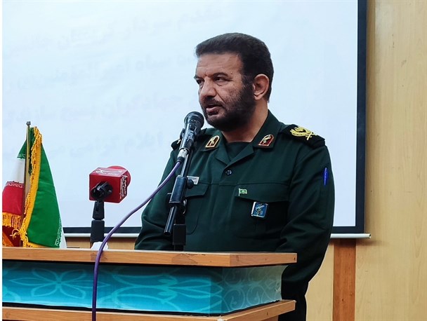 گروههای جهادی خط مقدم خدمت رسانی هستند + تصاویر