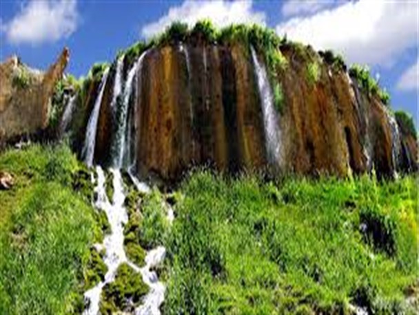 مدیریت کانون های گردشگری استان چهارمحال و بختیاری به بخش خصوصی واگذار می شود
