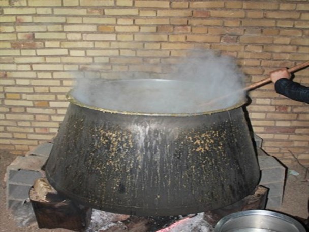 حلیم حضرت عباس(ع) در مشکان فرصتی برای حاجت گرفتن و صله رحم+ تصاویر