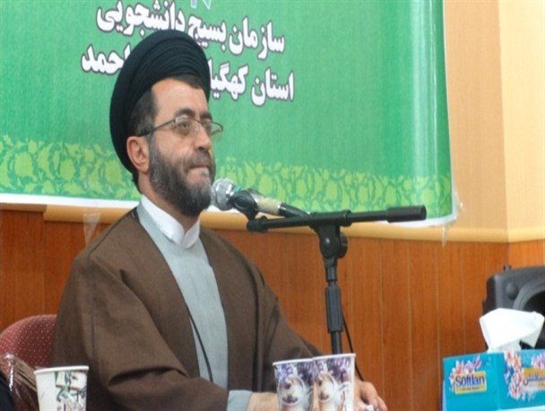 موسوی خروجی مجمع اصلاح طلبان را قبول ندارد/به بی تدبیری مسئولان در تنظیم برنامه سخنرانی ها اعتراض می کنم/خریدن رأی اوج جسارت و توهین به مردم است