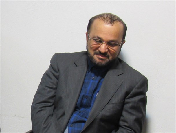 صادق برزگر به نفع جریان اصولگرایی در بندرانزلی از دور انتخابات کناره گیری کرد
