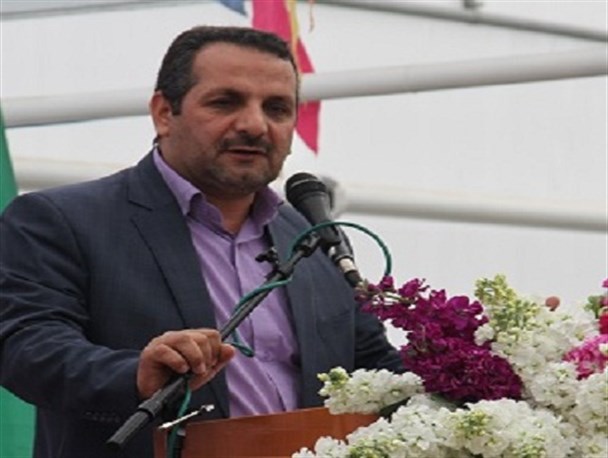 کلنگ زنی ۴۰ واحد گلخانه ای در راستای کارآفرینی در شهر درچه