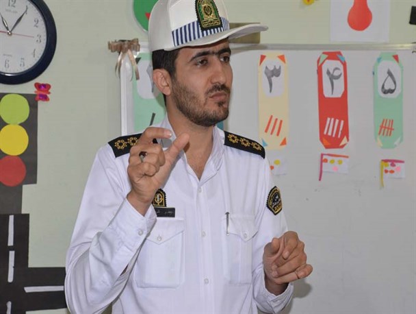 همیاران پلیس بازوی توانمند و همکار پلیس در ایجاد انضباط ترافیکی
