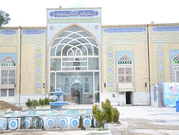 بازدید مسئولان از تخریب و بهسازی قبور امامزاده عبدالله شهرری