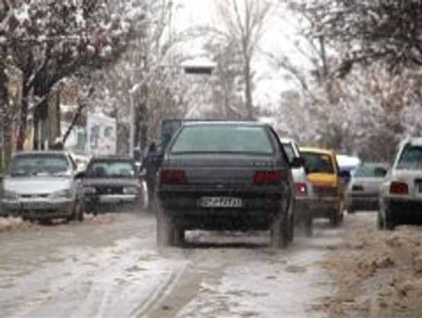 بارش باران در چهار گوشه استان اصفهان/ سمیرم پربارش ترین شهرستان در ۲۴ ساعت گذشته
