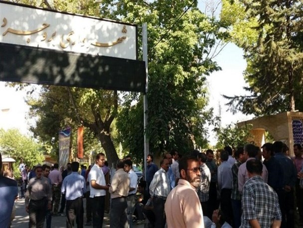 انتظار بی پایان کارگران شهرداری بروجرد/معوقات پرداخت نشد