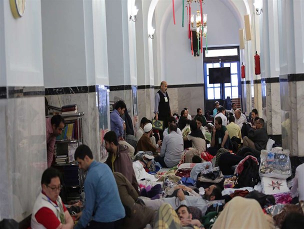 آیین اعتکاف برای جلوگیری از شیوع ویروس کرونا در کنگان لغو شد